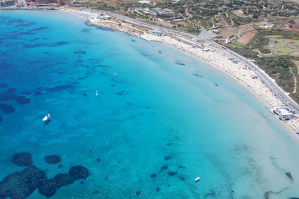 Seaside Serenity - A Lovely Apartment With Views Mellieħa Extérieur photo